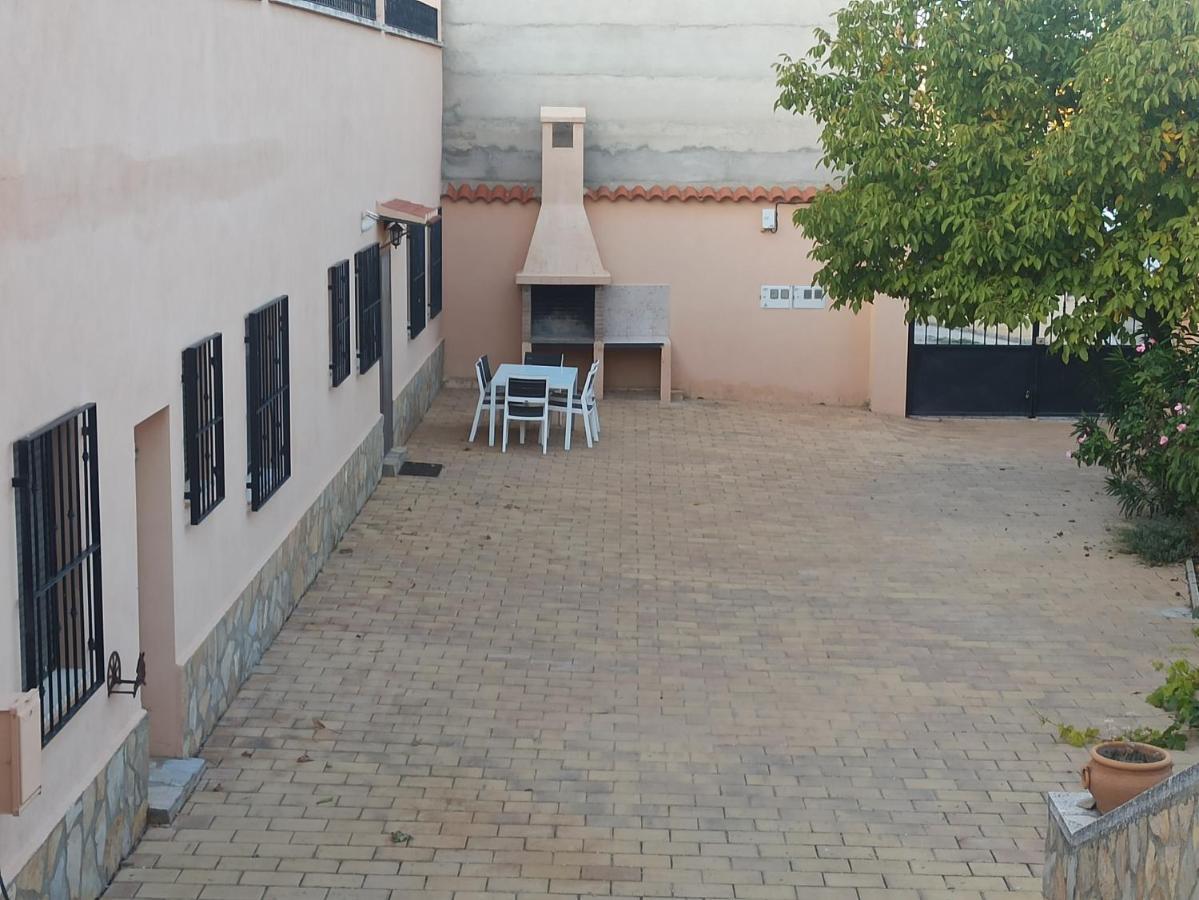 Casas Rurales Montemayor Casas de Lázaro Exterior foto